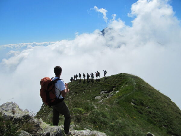 Escursionismo: i rischi e i suoi benefici per la salute